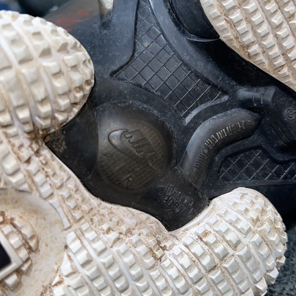 Nike Lebron basketball shoes - Picture 8 of 10